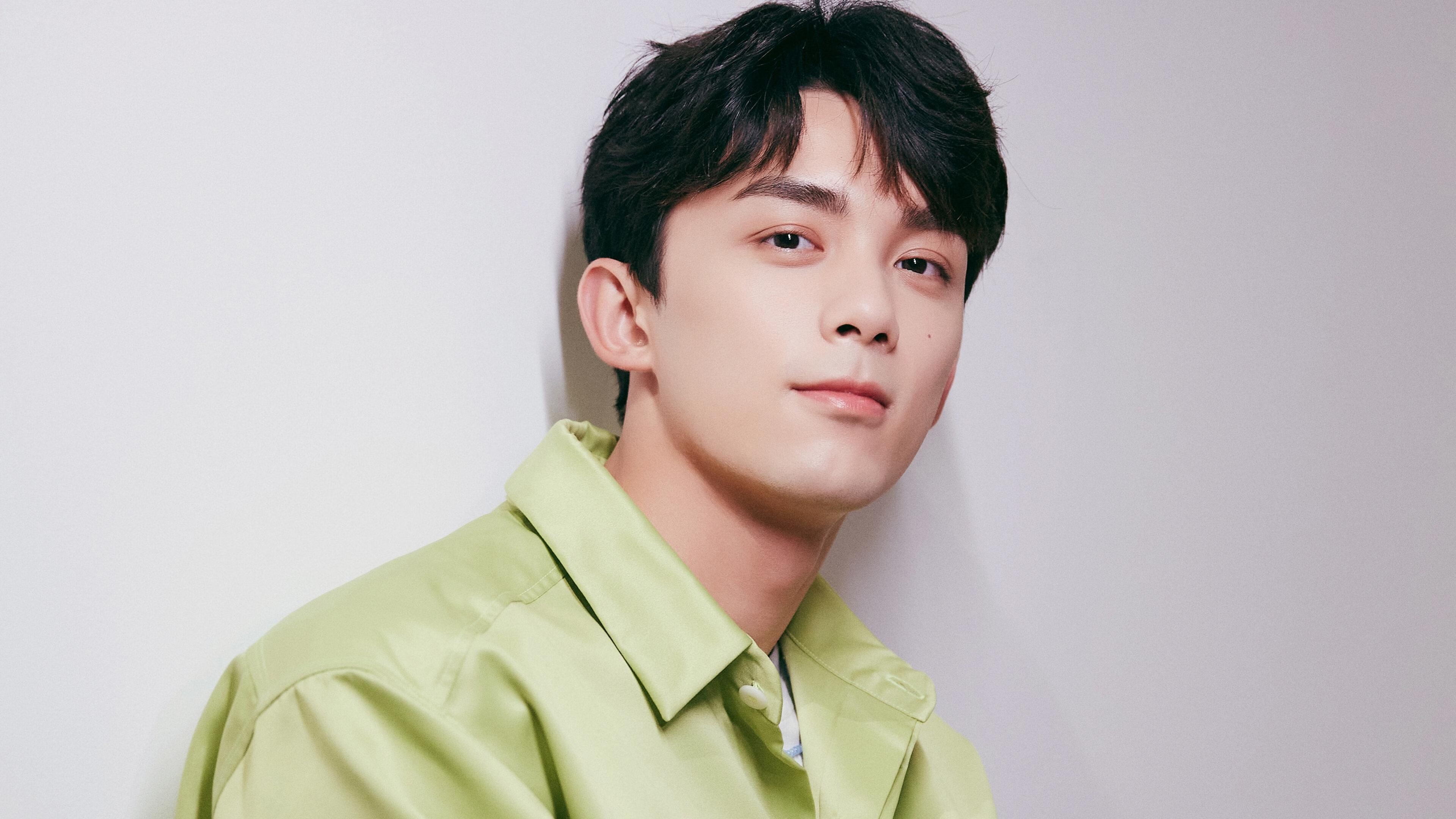 国际象棋直播火出圈，女主播对弈击败三位大师，国际象棋 视频