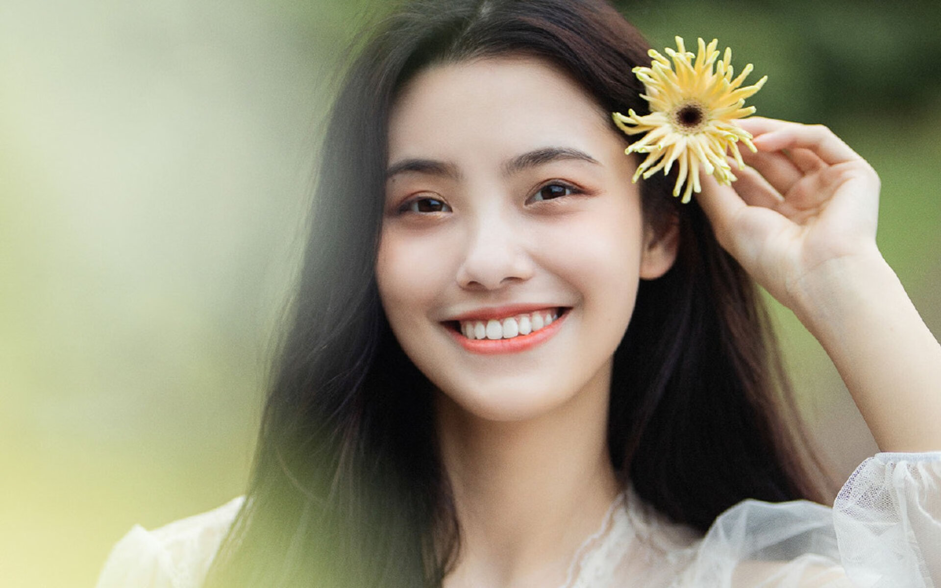 国际象棋直播火出圈，女主播对弈击败三位大师，国际象棋 视频